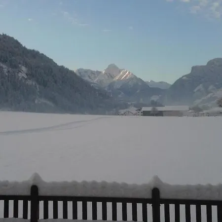 Gaestehaus Wildauer Inn Zell am Ziller
