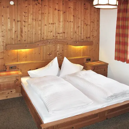 Gastehaus Wildauer 780s Aschau Im Zillertal